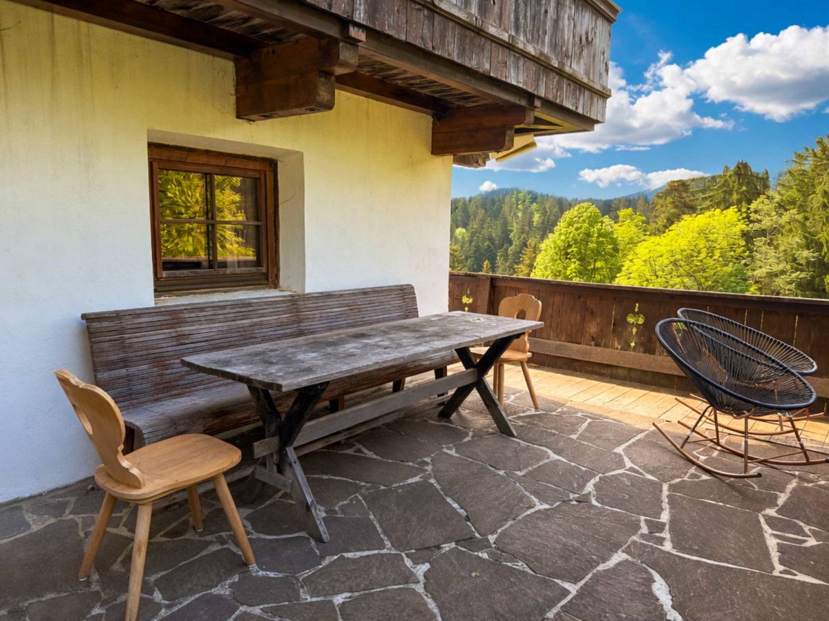 Chalet Naschberg – große Terrasse für Freunde und Gruppen